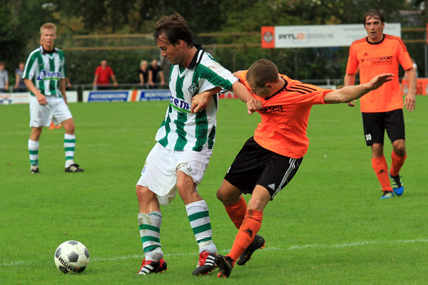 v.v. Montfoort - SC Genemuiden (Foto Helmich Lubberts).